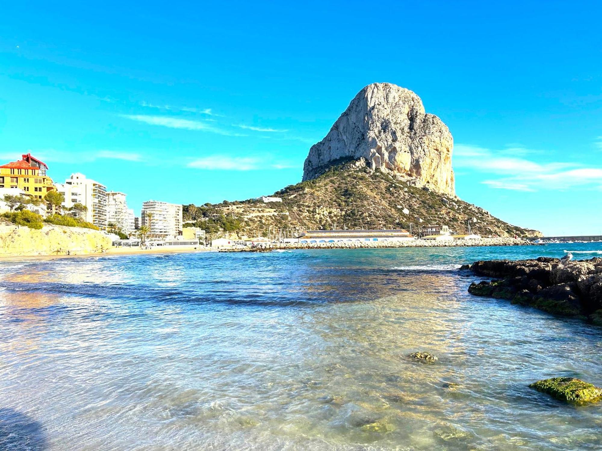 Calpe Beach II - Sea & Pool View Apartment Bagian luar foto